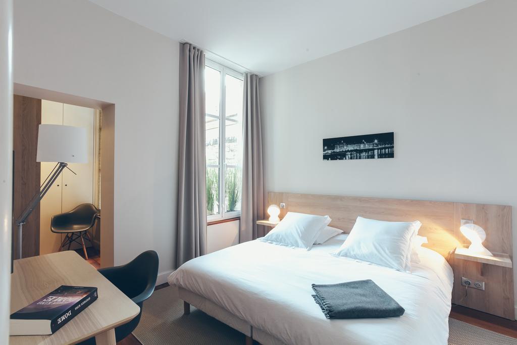 Appartement T4 Cours De L'Intendance Bordeaux Eksteriør bilde